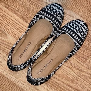 NWOT LUCKY BRAND Ballet Style Flats Echo Aztec size 7.5
